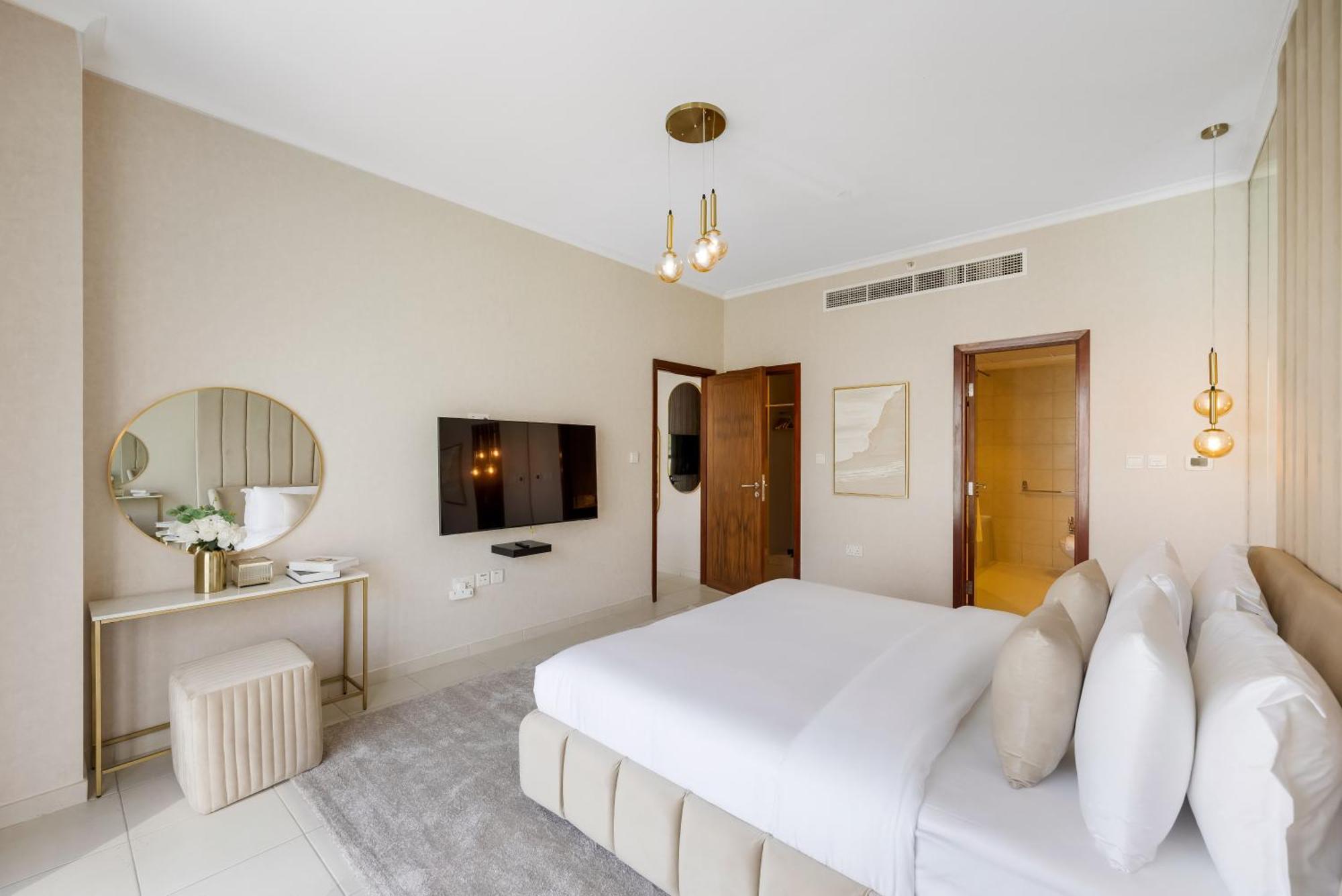 Апартаменти Durrani Homes - The Luxe 3br With Burj Khalifa And Fountain View - Third Without Partition Дубай